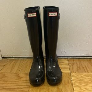 Hunter tall rain boots size 7